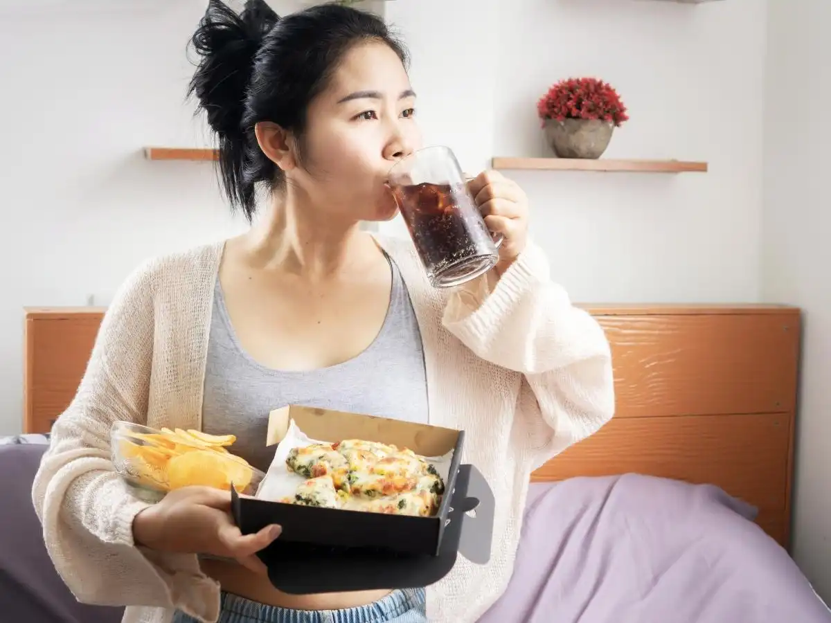 Ăn uống không lành mạnh ảnh hưởng đến da Ăn uống không lành mạnh ảnh hưởng đến da