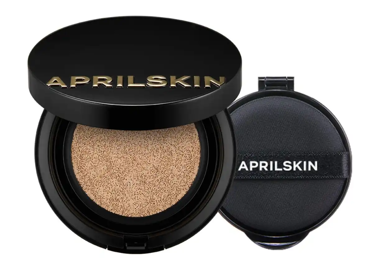 Aprilskin Magic Snow Cushion Black là loại phấn nước kiềm dầu tốt Aprilskin Magic Snow Cushion Black là loại phấn nước kiềm dầu tốt