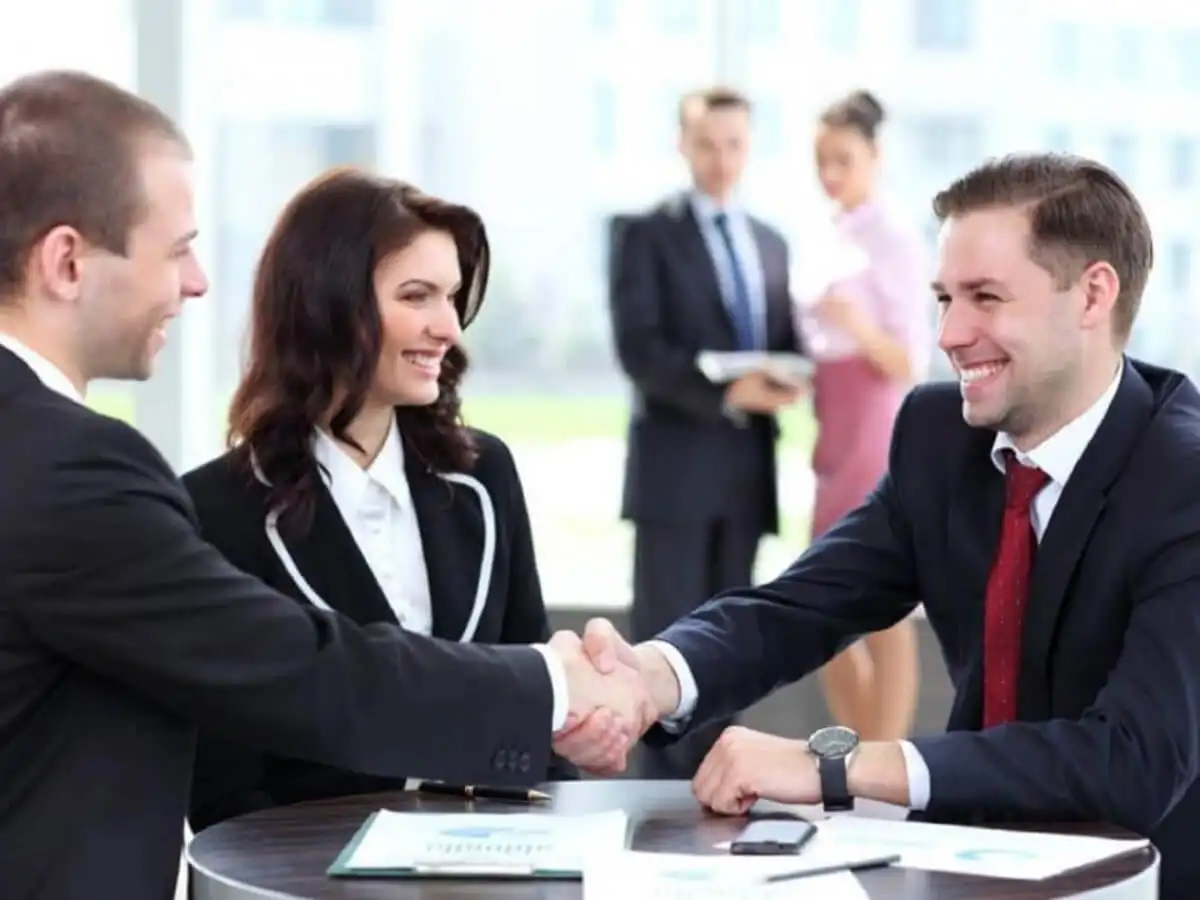 Chọn đúng dress code mang đến sự tự tin
