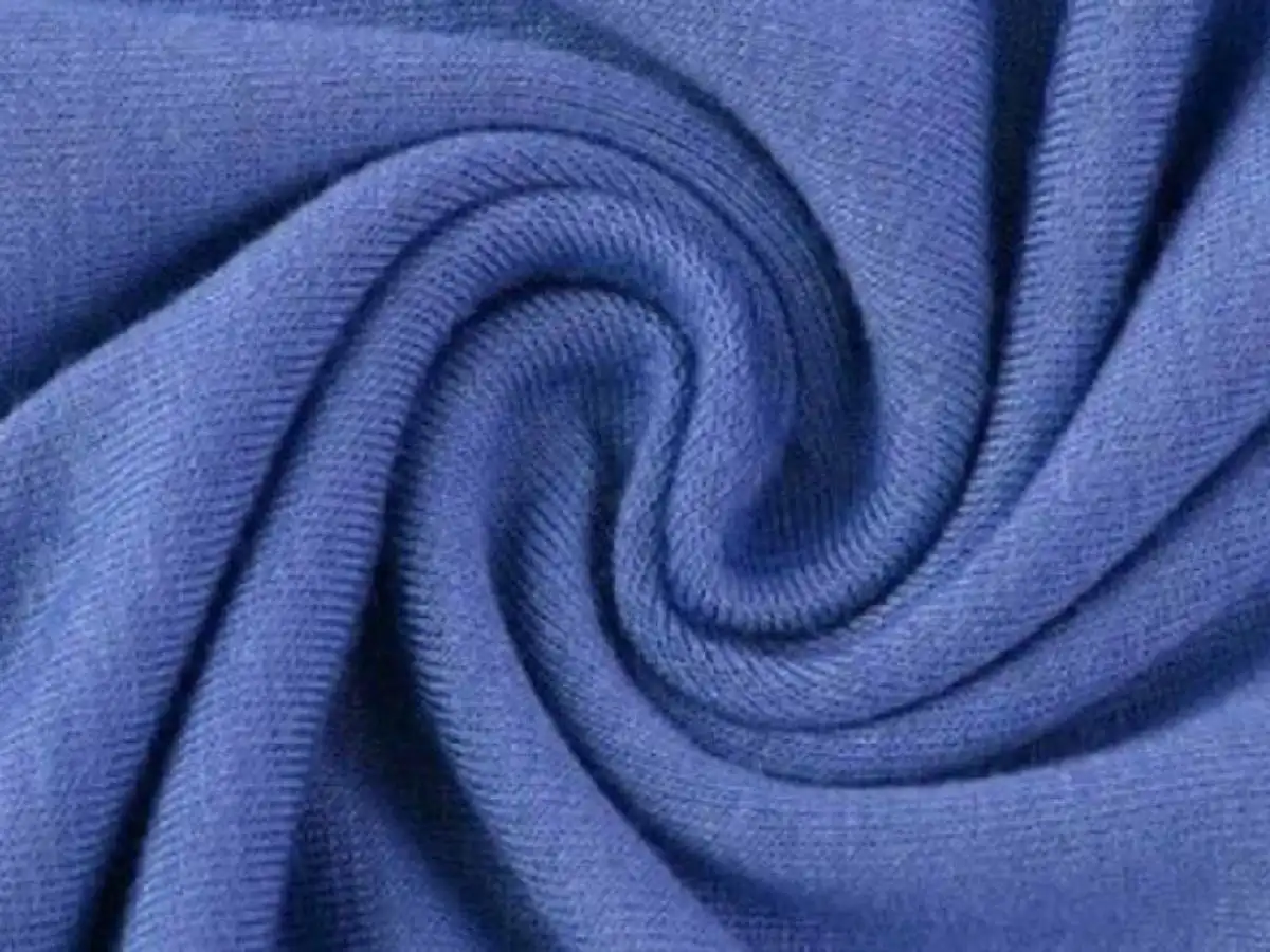Cotton là một trong những chất liệu phổ biến nhất cho tất tập gym