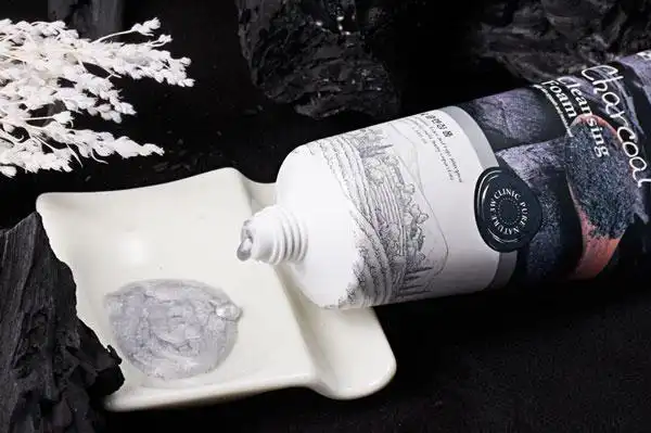 da dầu nên dùng sữa rửa mặt gì cho nam