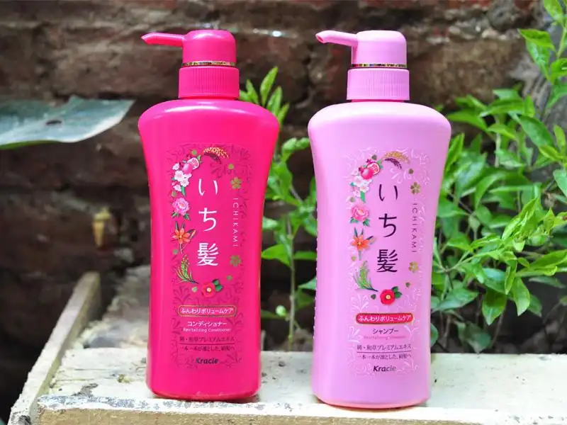 Dầu gội dưỡng ẩm Kracie Ichikami Intense Dầu gội dưỡng ẩm Kracie Ichikami Intense