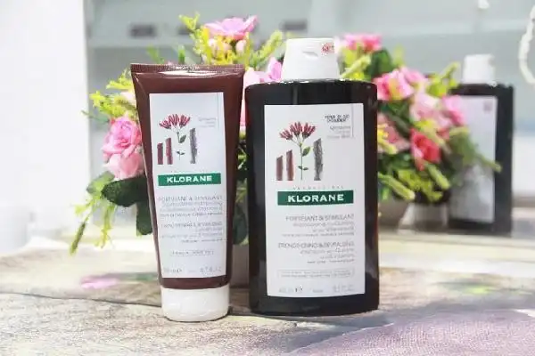 Dầu gội Klorane Quinquina của Pháp