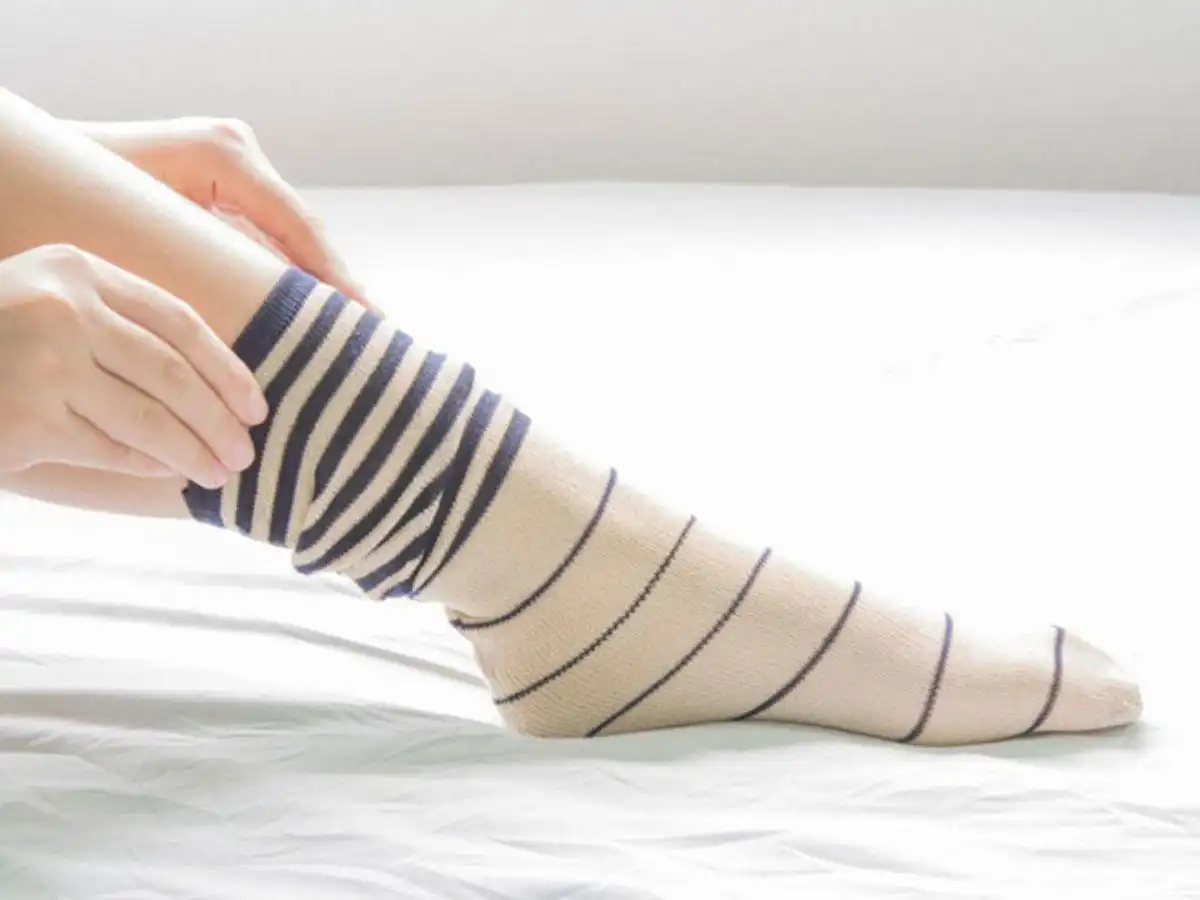 Đôi tất giúp bàn chân khô thoáng