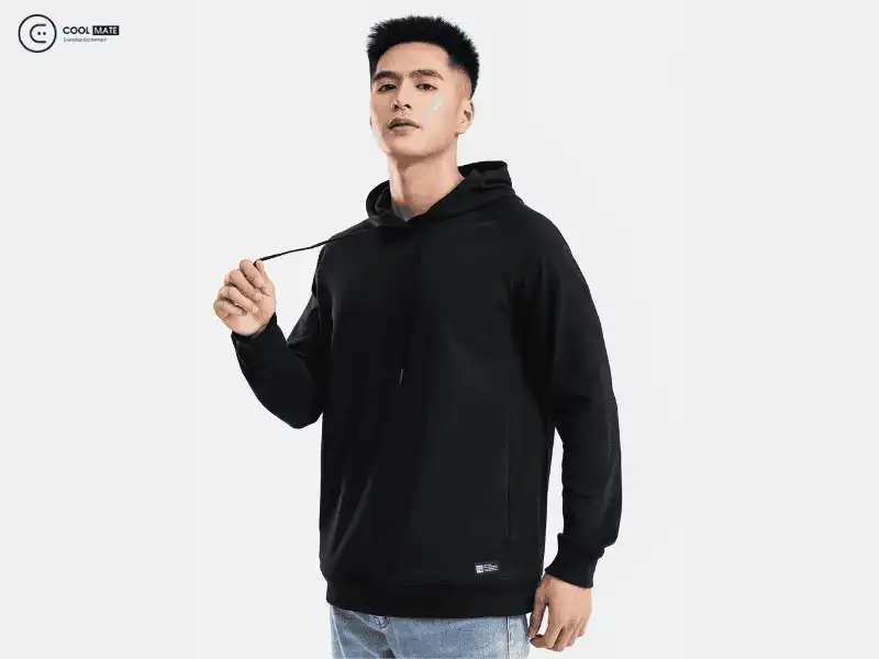 Hướng dẫn cách chọn size áo hoodie từ a-z cho các chàng trai