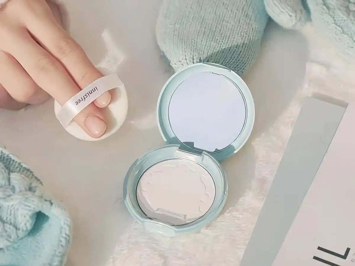Innisfree No Sebum Mineral Pact Innisfree No Sebum Mineral Pact