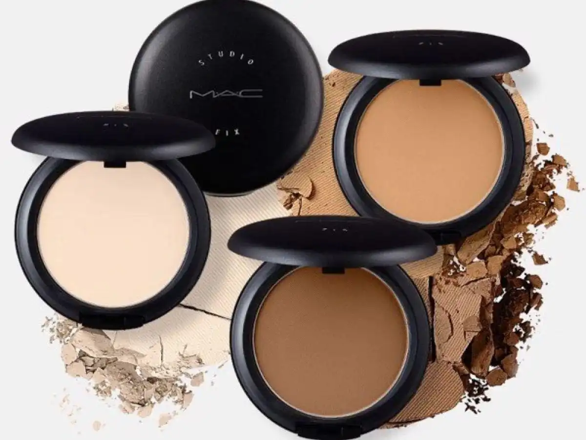 MAC Studio Fix Powder Plus Foundation MAC Studio Fix Powder Plus Foundation