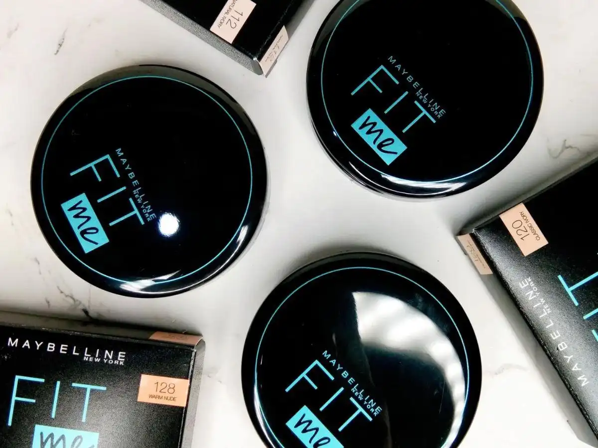 Maybelline Fit Me Matte + Poreless Powder Maybelline Fit Me Matte + Poreless Powder
