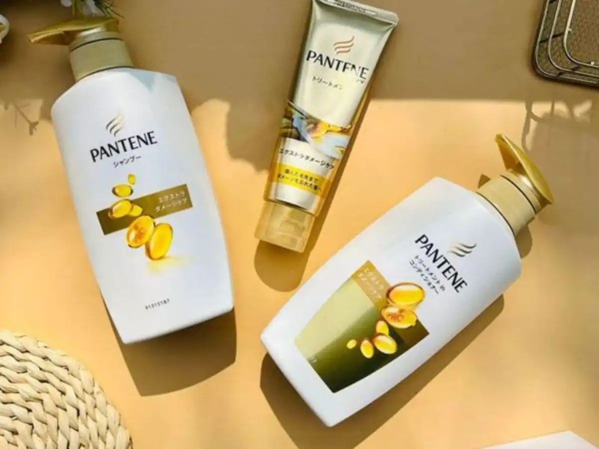 Pantene được sản xuất từ tinh dầu gạo và pro vitamin nên hoàn toàn lành tính với da đầu