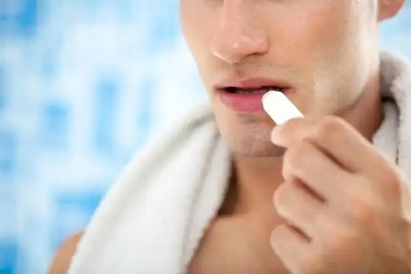 Son Dưỡng Môi Nam Giới Đáng Mua Nhất - Top 14+ Sản Phẩm Chất Lượng