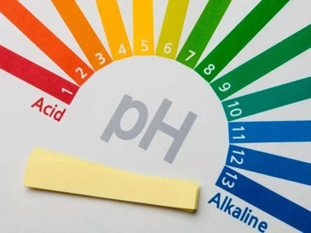 Sữa rửa mặt có độ pH ~5.5 – 6.0 là lựa chọn lý tưởng cho da nhạy cảm