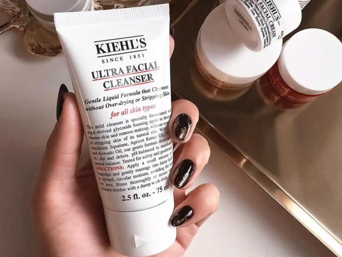 Sữa rửa mặt lành tính Kiehl's Ultra Facial Cleanser Sữa rửa mặt lành tính Kiehl's Ultra Facial Cleanser