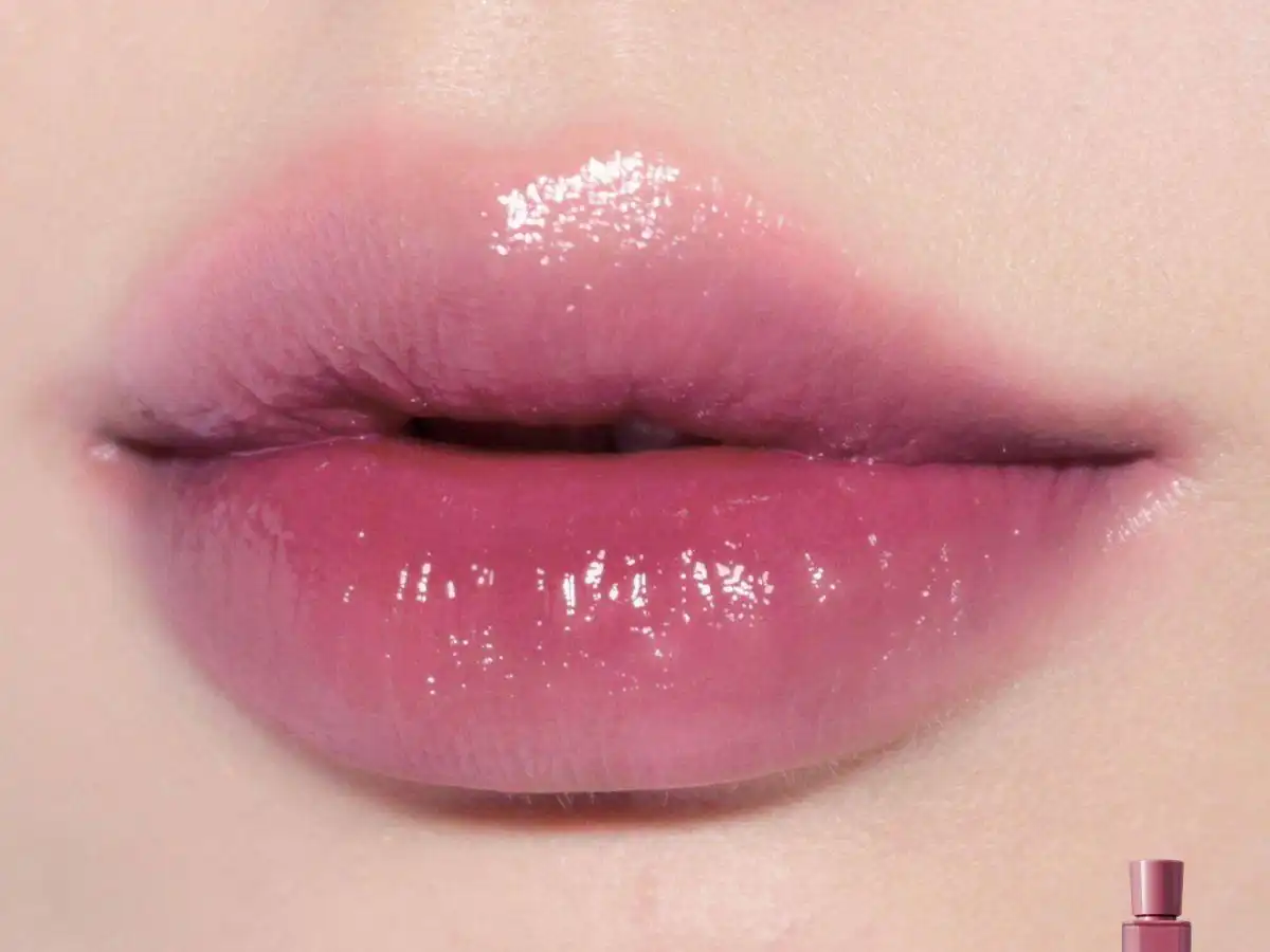 Xu hướng son tint năm nay vẫn chủ yếu xoay quanh các màu MLBB Xu hướng son tint năm nay vẫn chủ yếu xoay quanh các màu MLBB